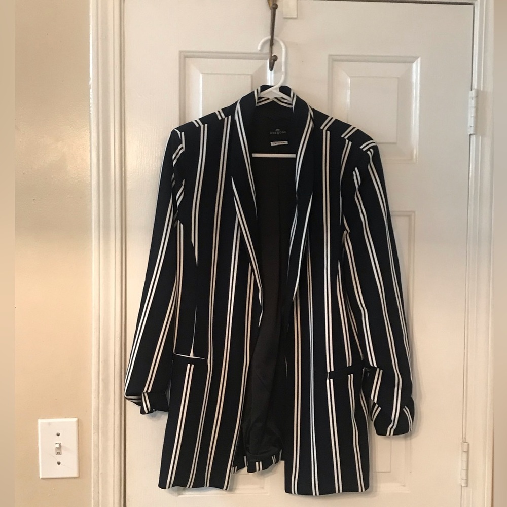 One 5 one back white striped blazer.  Open front. Size M